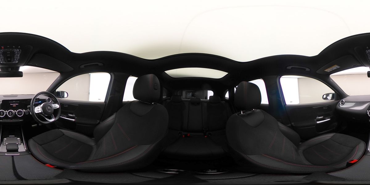 More views of Mercedes-Benz GLA