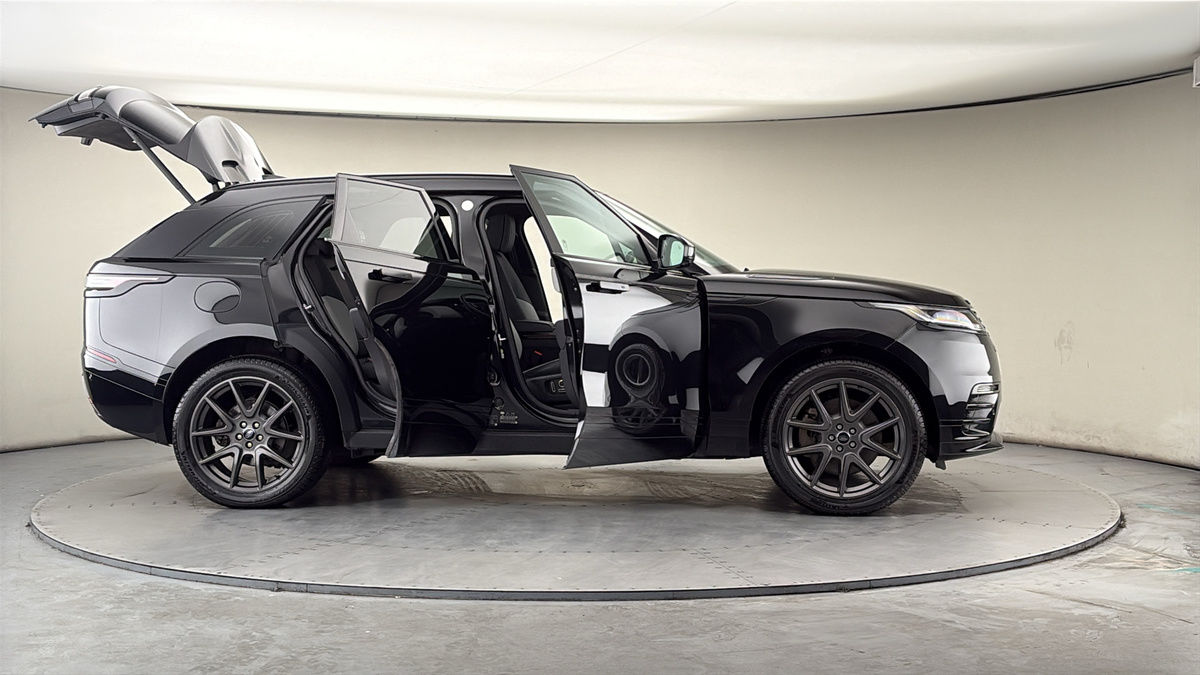 More views of Land Rover Range Rover Velar