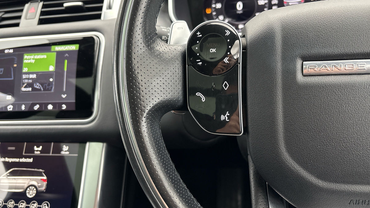 Land Rover Range Rover Sport Image 13