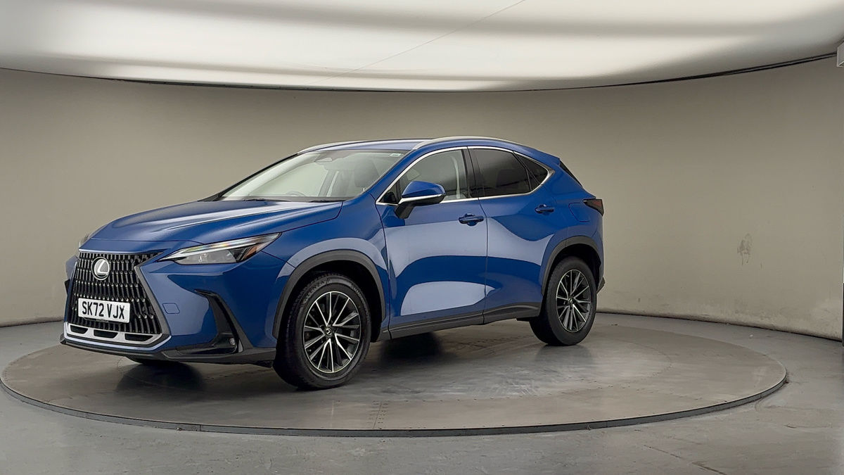Lexus NX Image 20