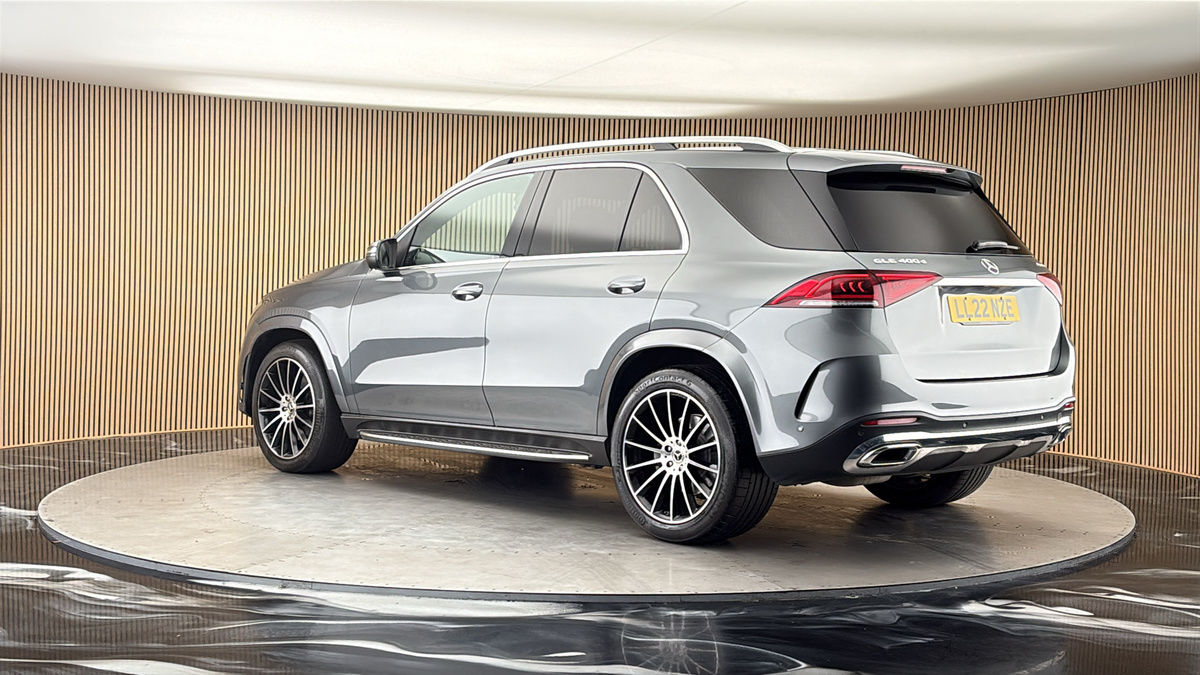 More views of Mercedes-Benz GLE