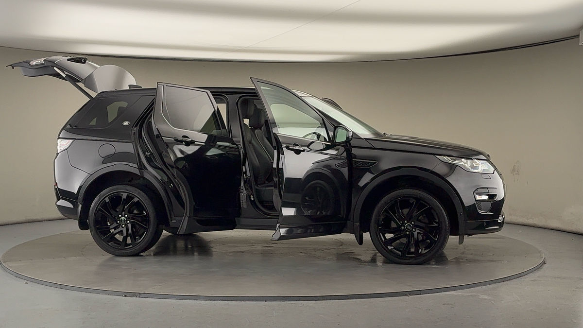 More views of Land Rover Discovery Sport