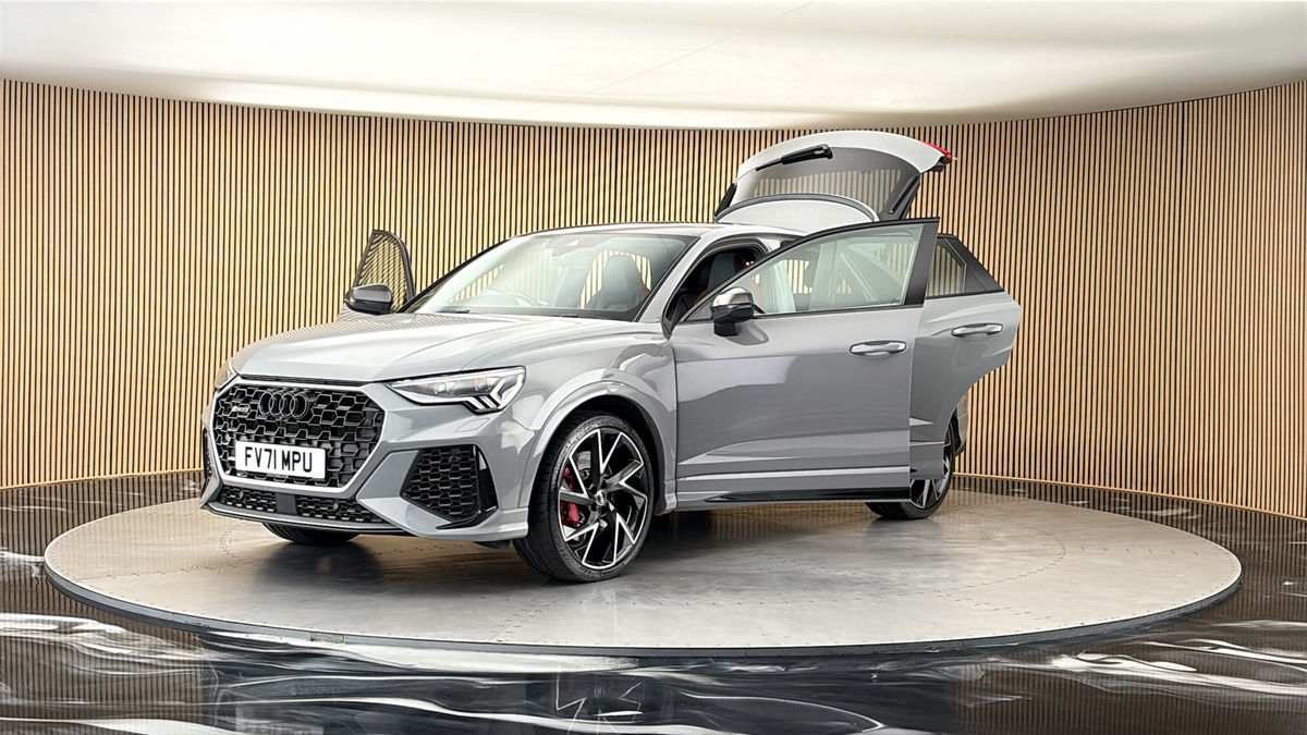 More views of Audi RS Q3
