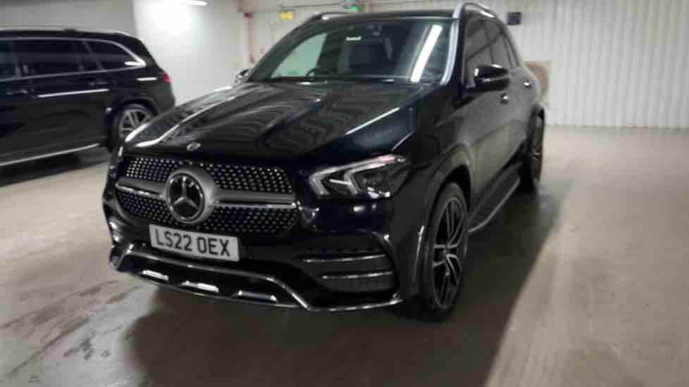 More views of Mercedes-Benz GLE