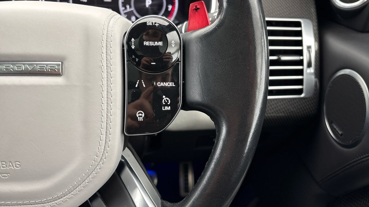 Land Rover Range Rover Image 14