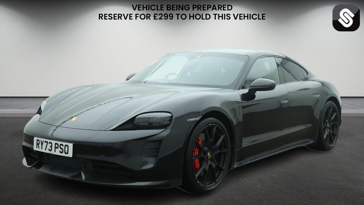Porsche Taycan Image 2