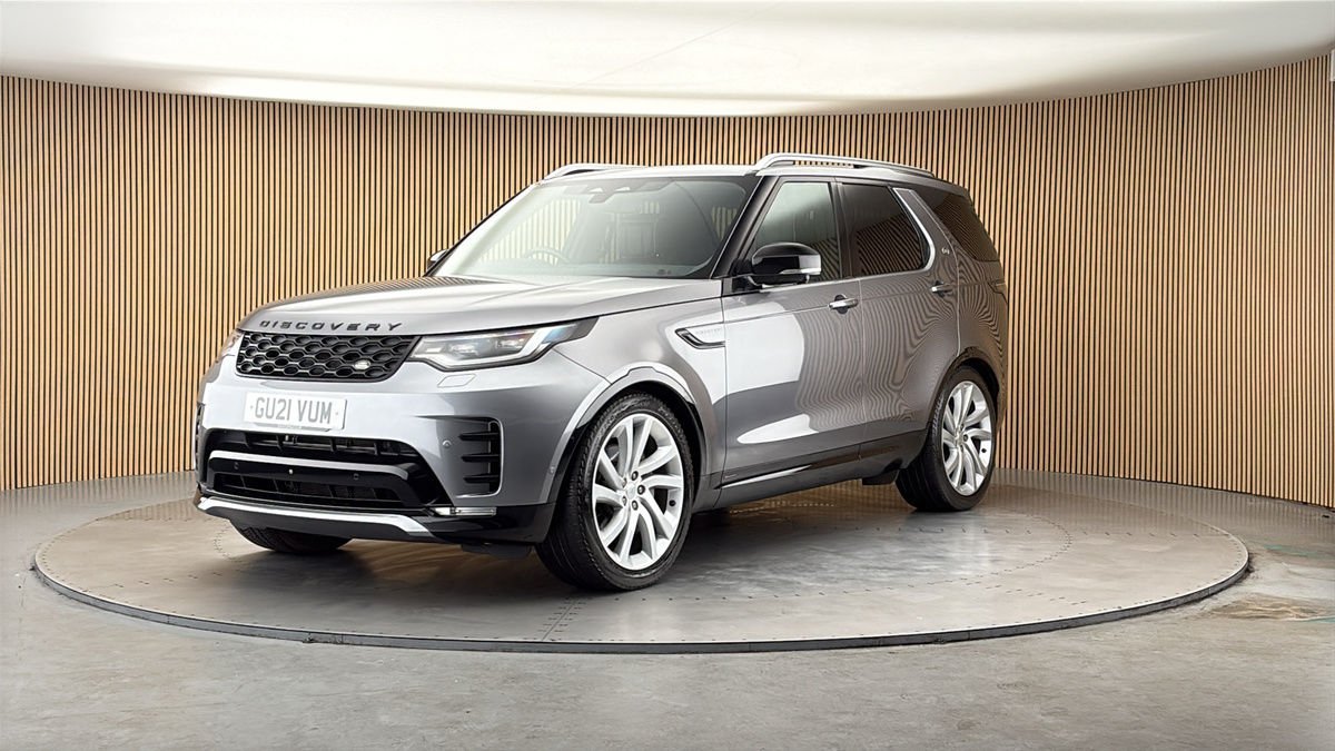 More views of Land Rover Discovery