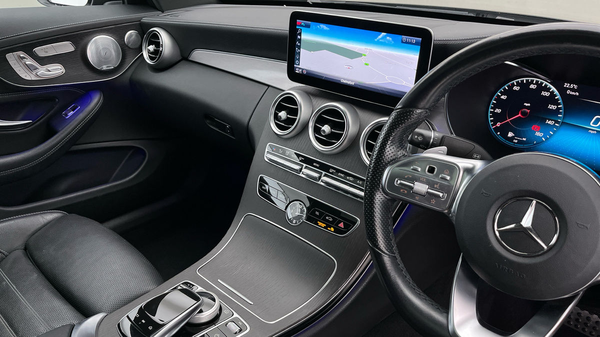 Mercedes-Benz C Class Image 18