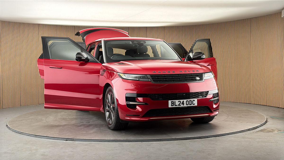 More views of Land Rover Range Rover Sport