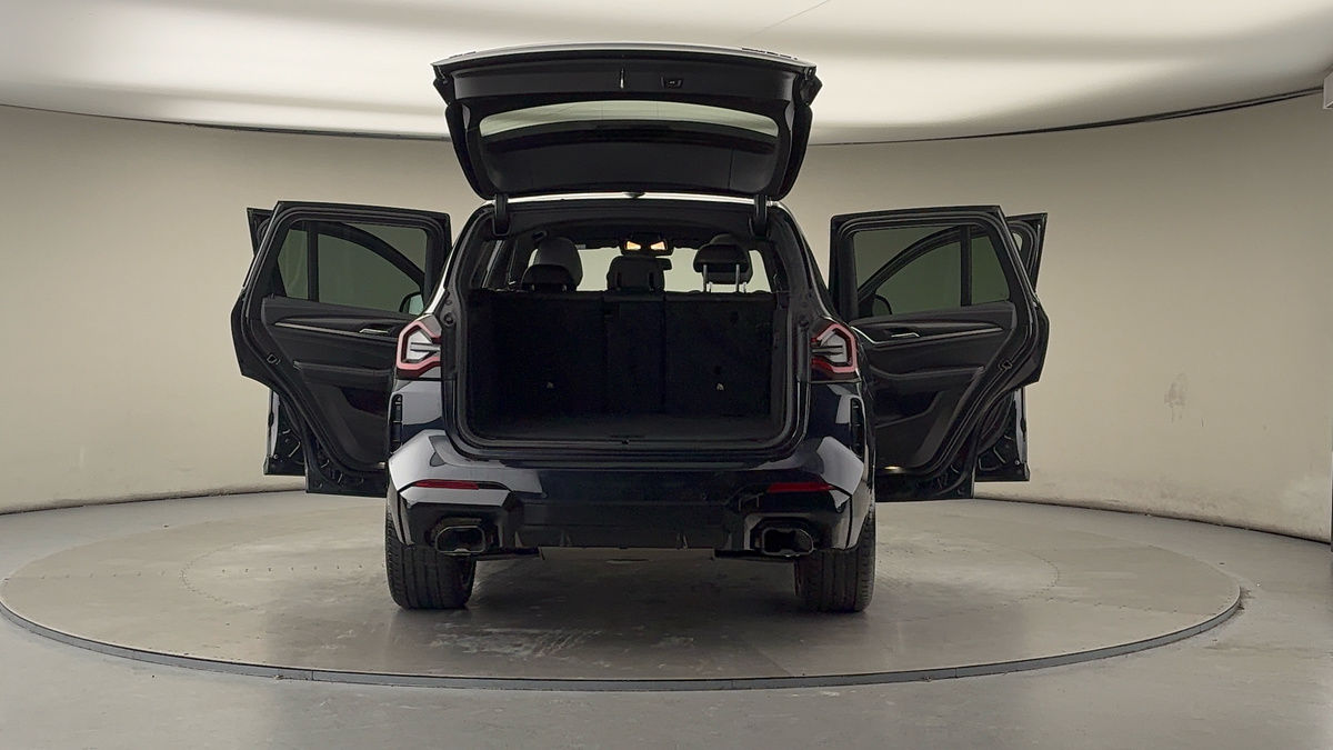 More views of BMW X3