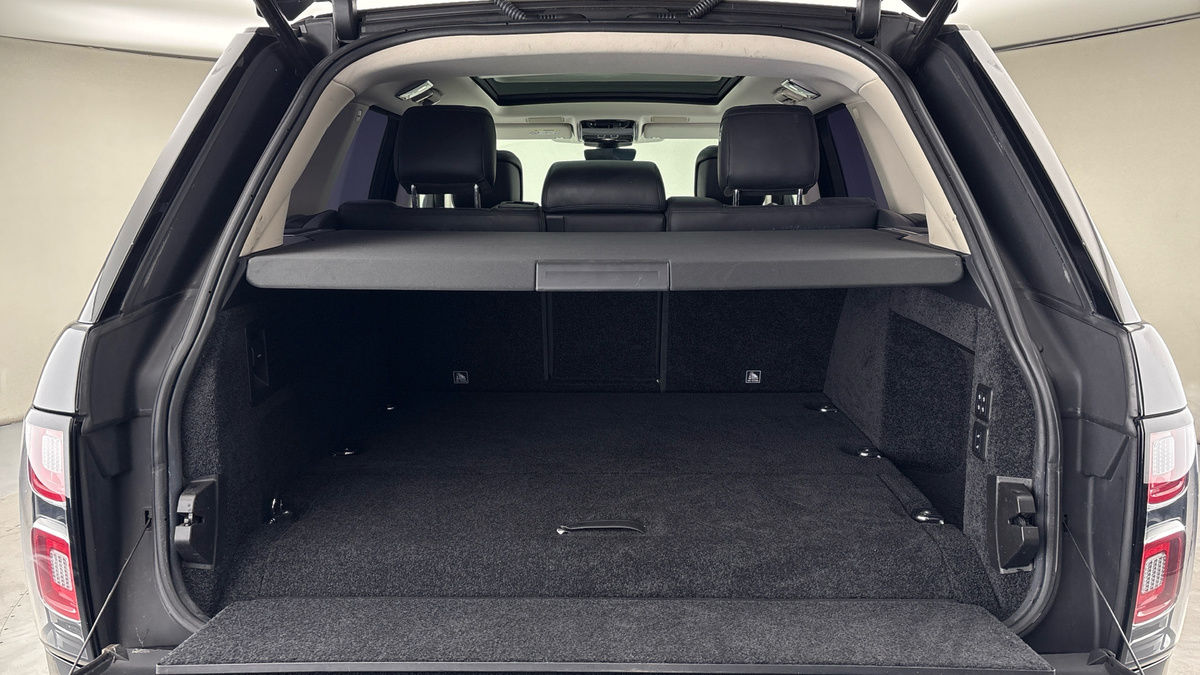 Land Rover Range Rover Image 11