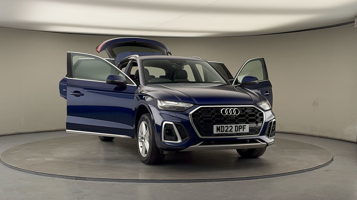 More views of Audi Q5