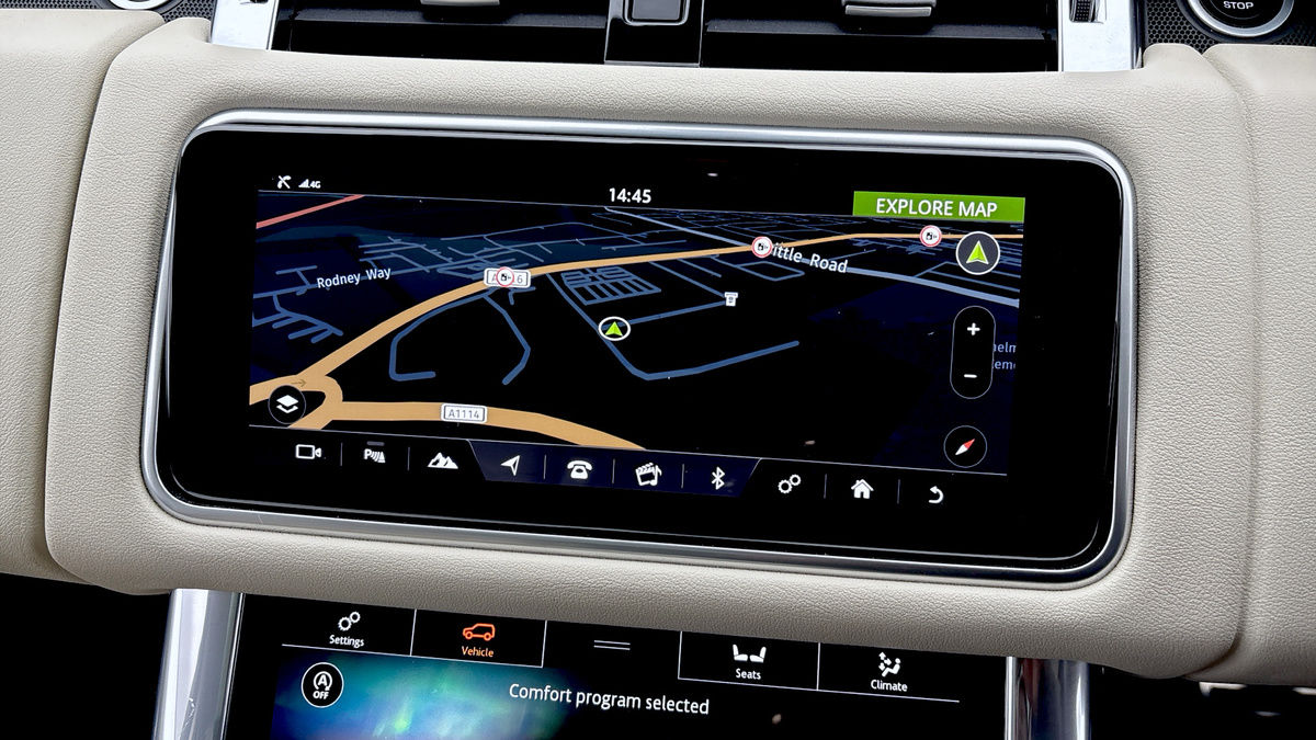 Land Rover Range Rover Sport Image 17