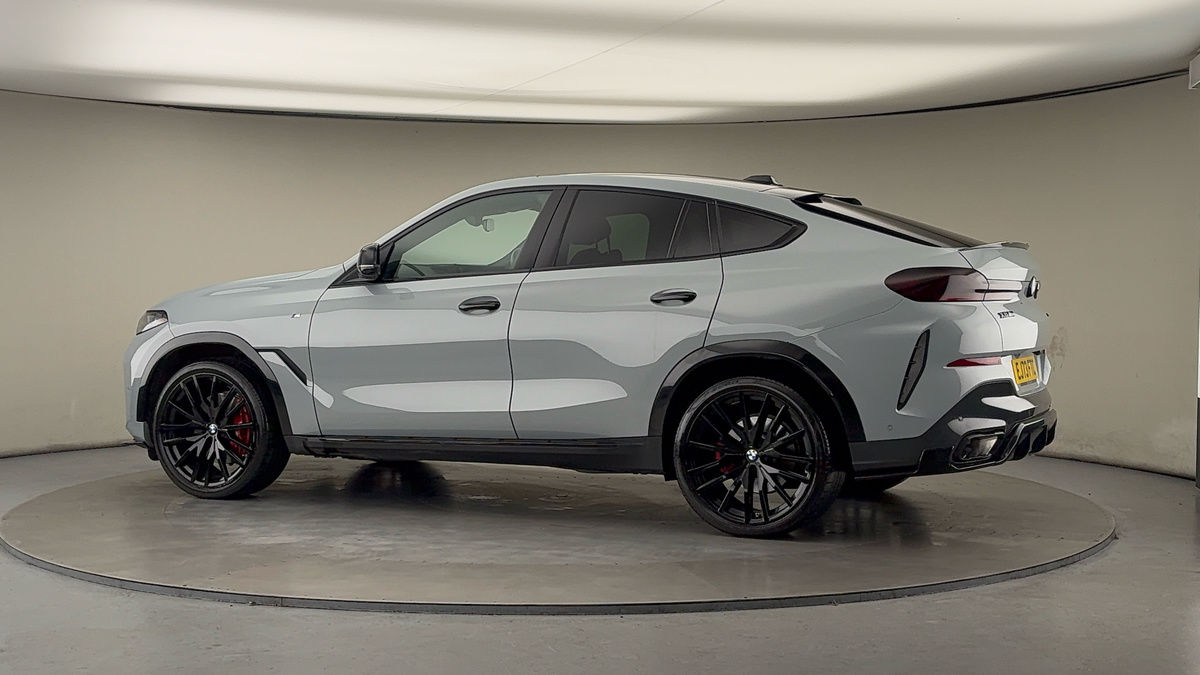 More views of BMW X6