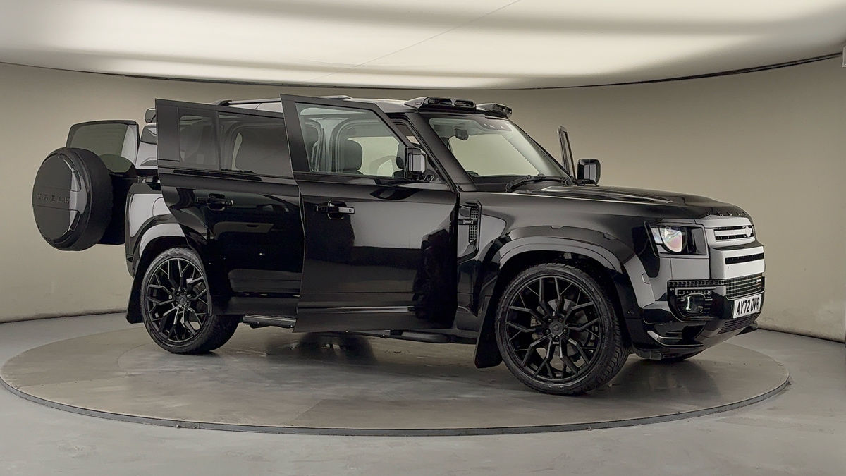 More views of Land Rover Defender 110