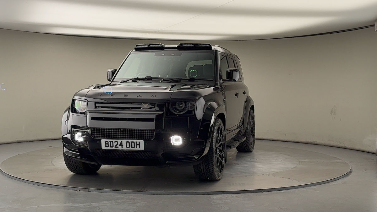 More views of Land Rover Defender 110