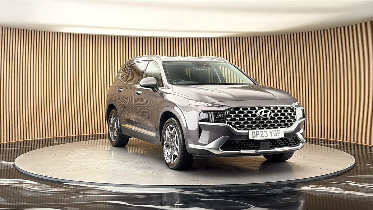 More views of Hyundai Santa Fe