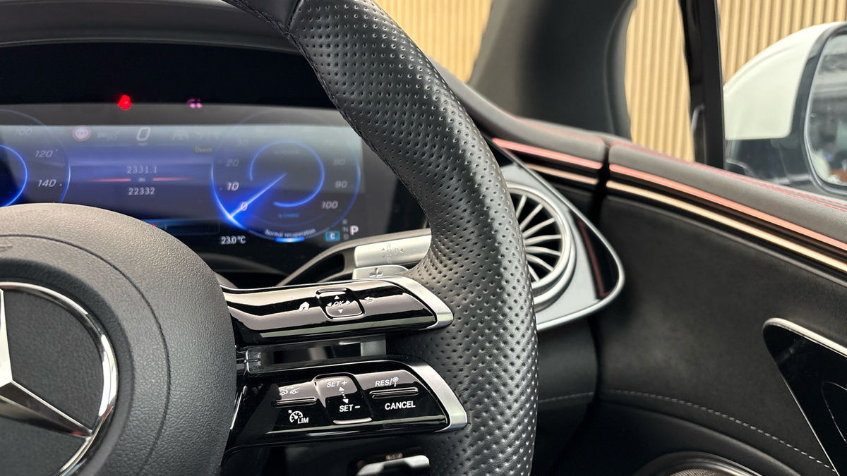 Mercedes-Benz EQS Image 14