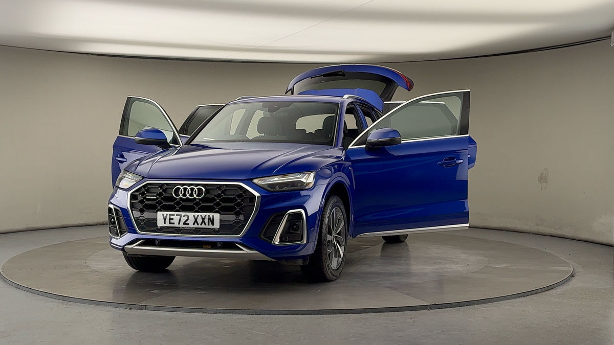 More views of Audi Q5