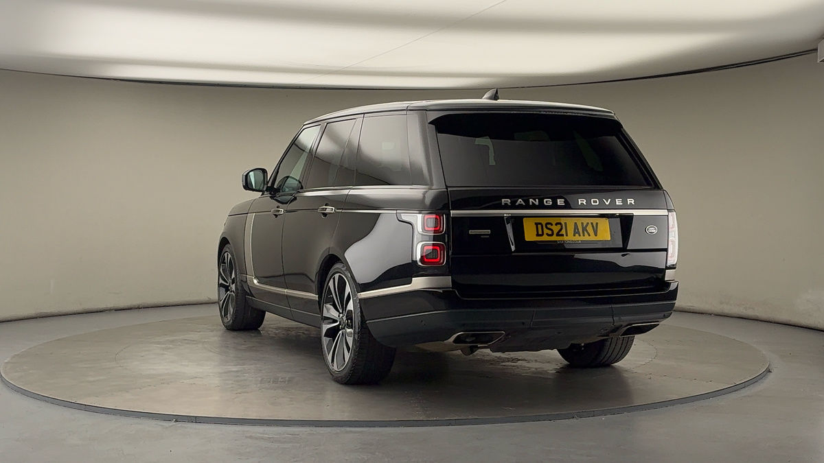 More views of Land Rover Range Rover