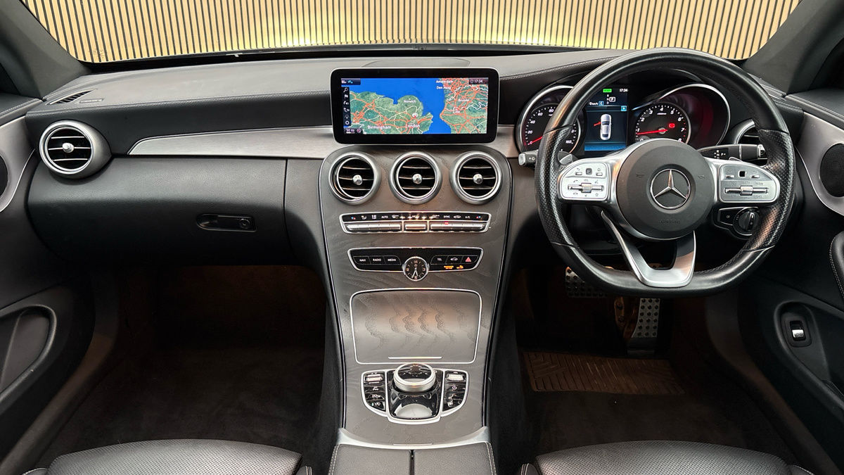 Mercedes-Benz C Class Image 12