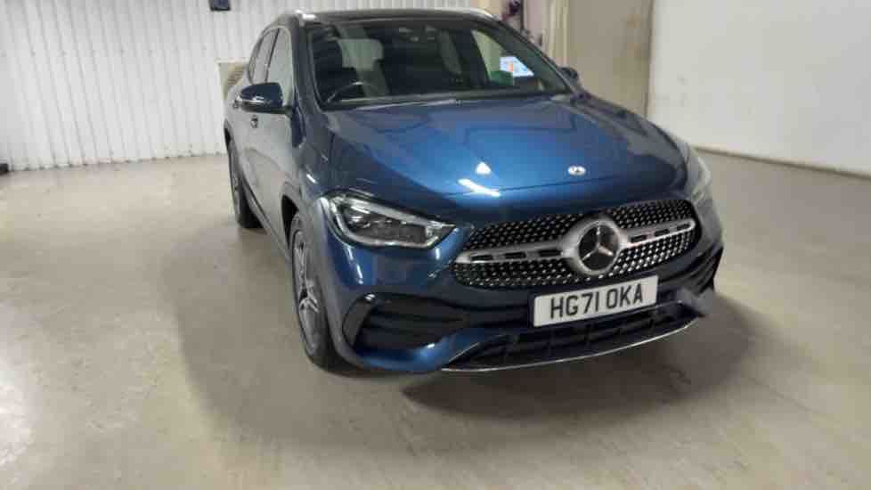 More views of Mercedes-Benz GLA