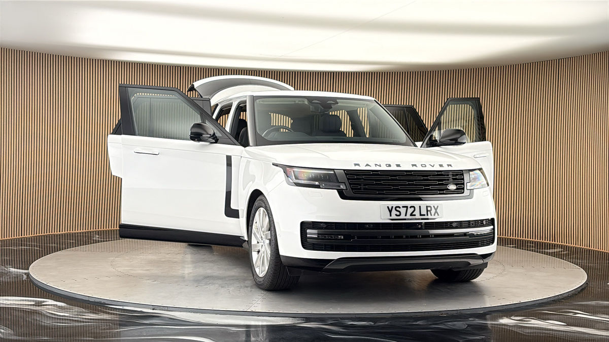 More views of Land Rover Range Rover
