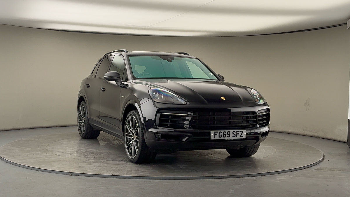 More views of Porsche Cayenne
