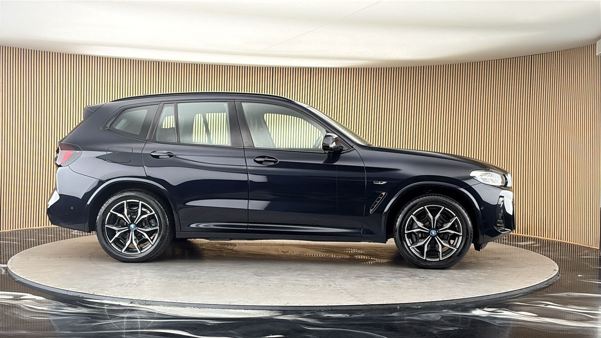 More views of BMW X3
