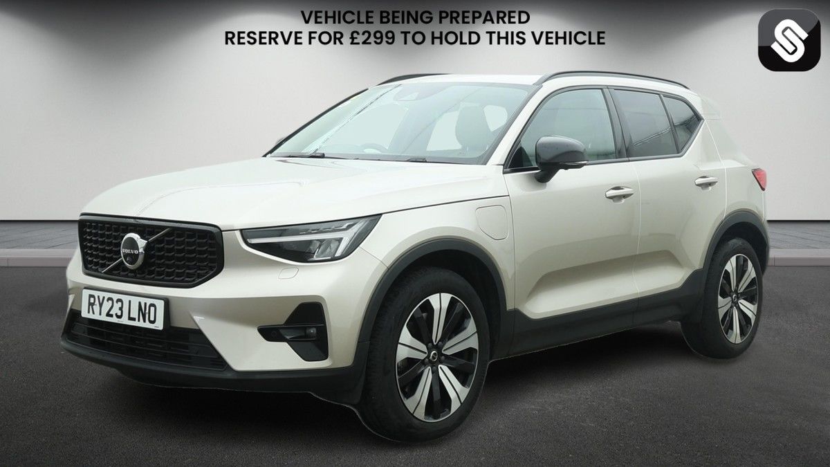 Volvo XC40 Image 2