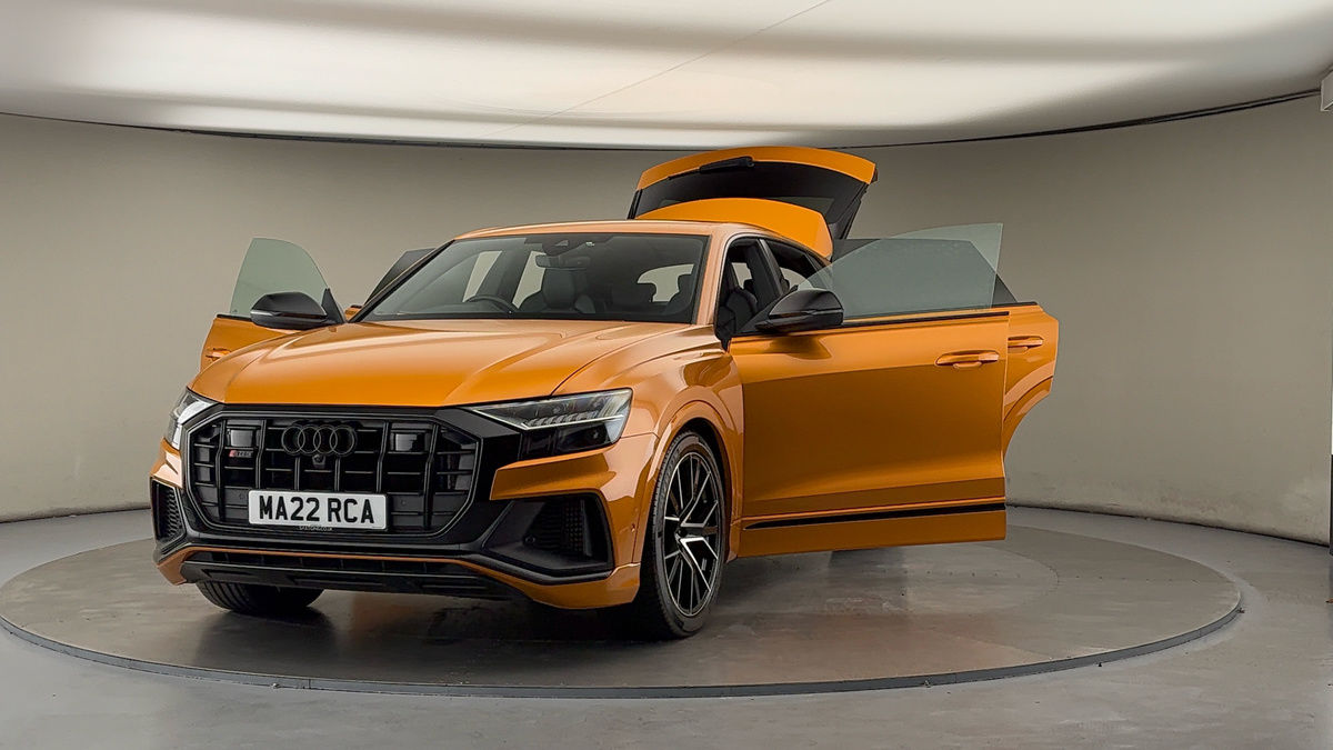 More views of Audi SQ8