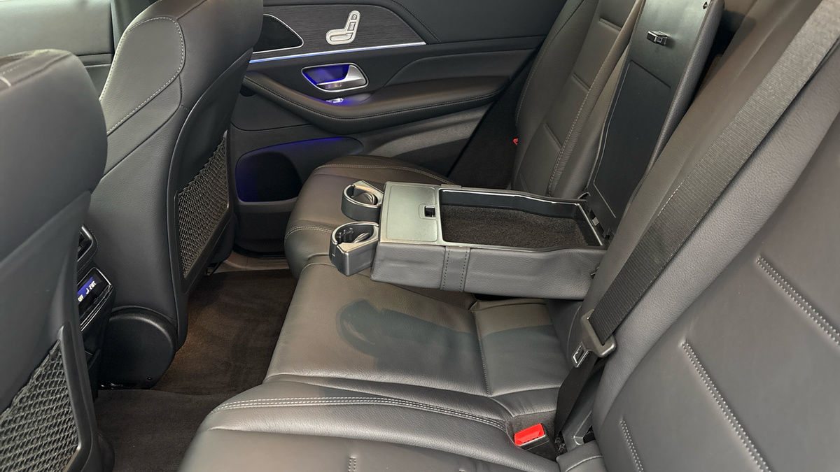 Mercedes-Benz GLE Image 9