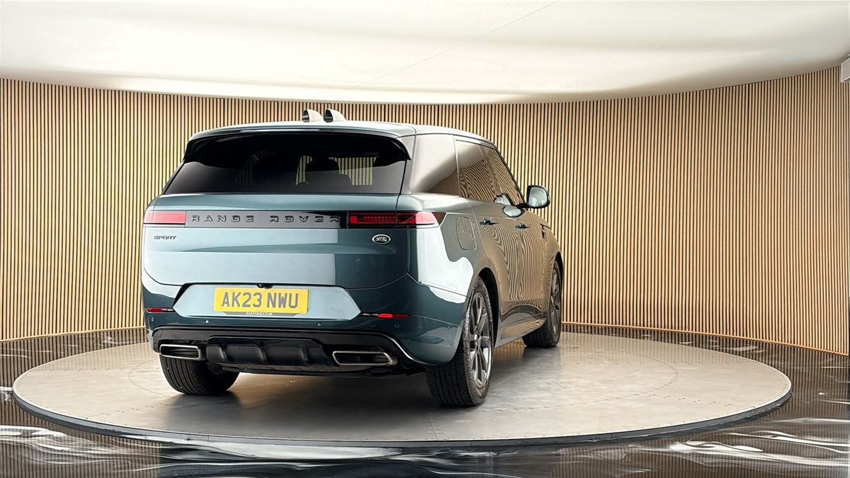 More views of Land Rover Range Rover Sport
