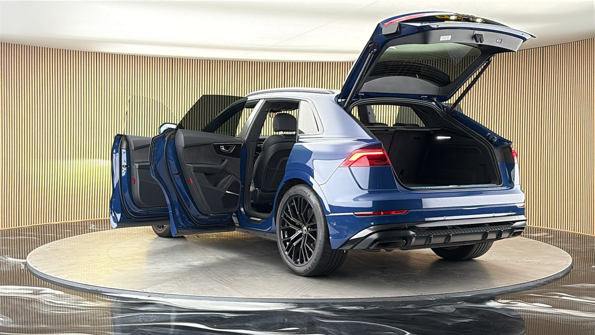 Audi Q8 Image 23