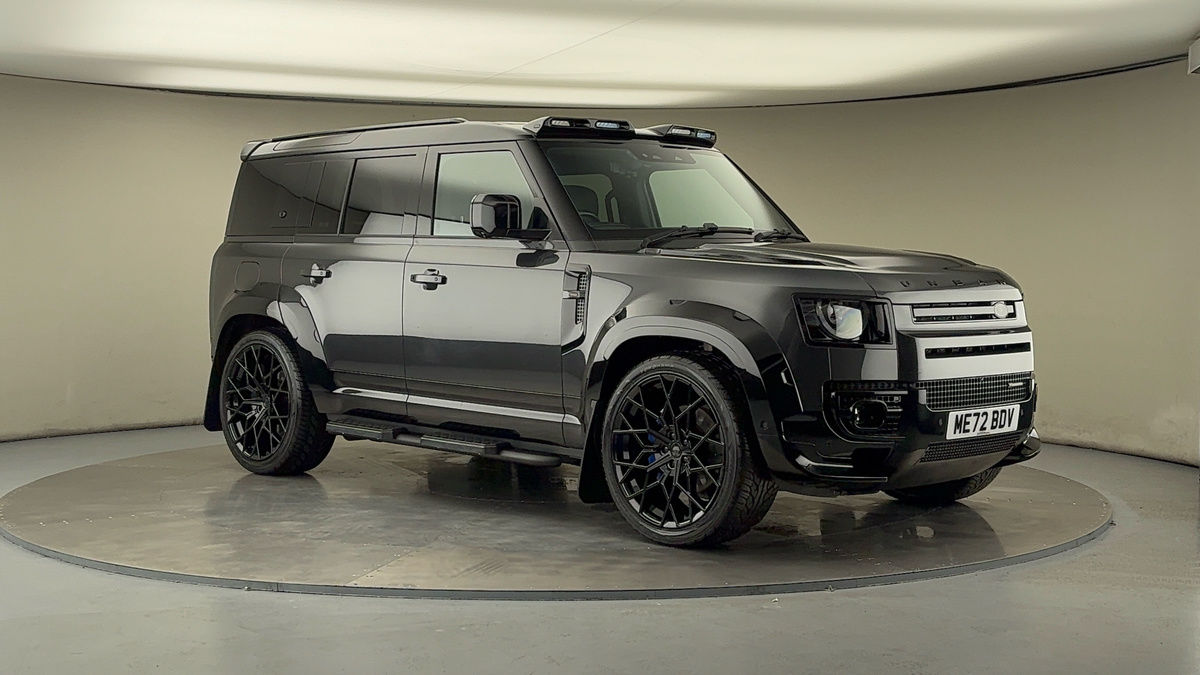 More views of Land Rover Defender 110