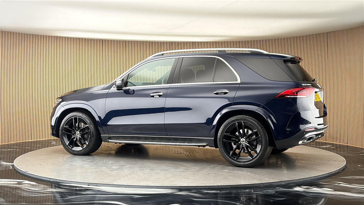 More views of Mercedes-Benz GLE