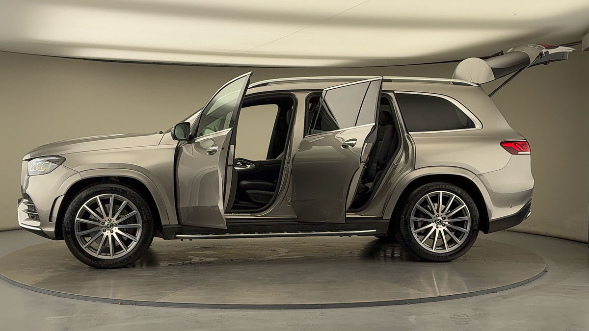 More views of Mercedes-Benz GLS