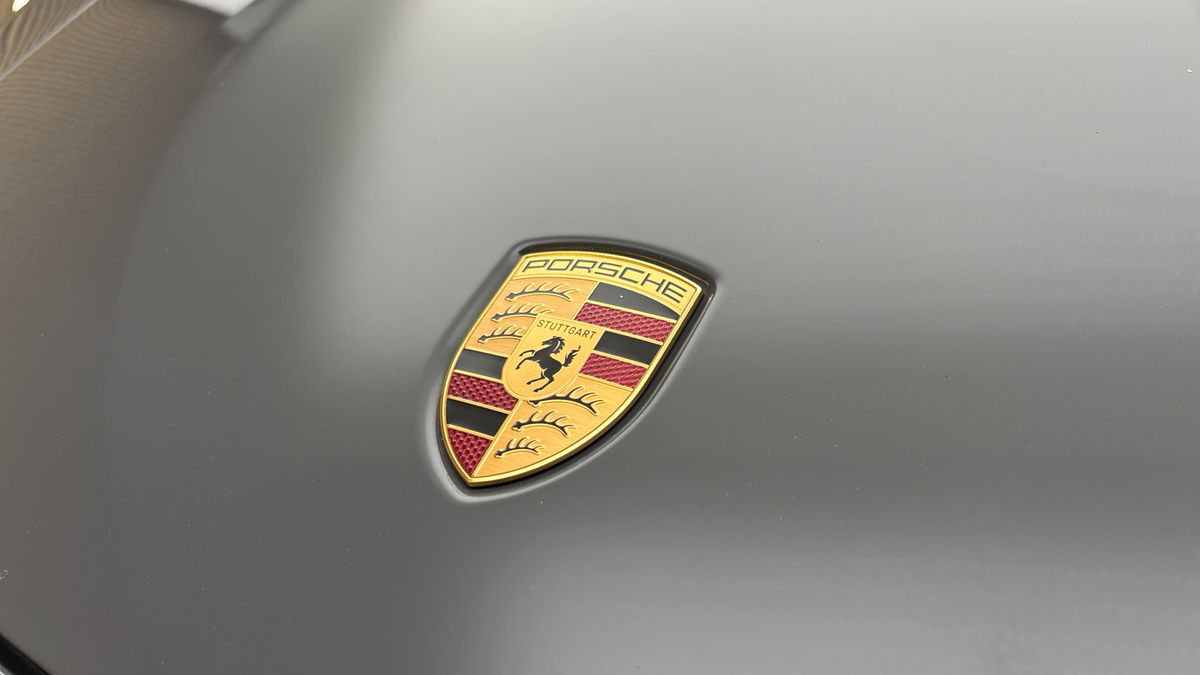 Porsche 911 Image 24