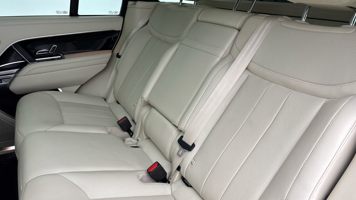 Land Rover Range Rover Image 8