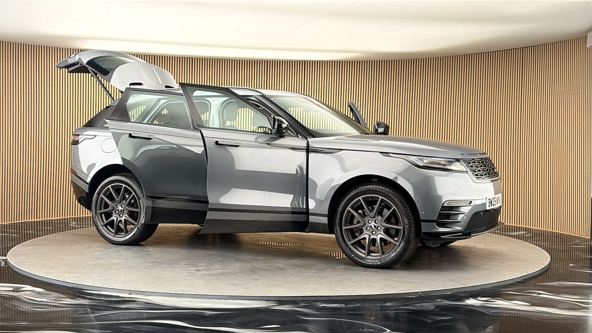 More views of Land Rover Range Rover Velar