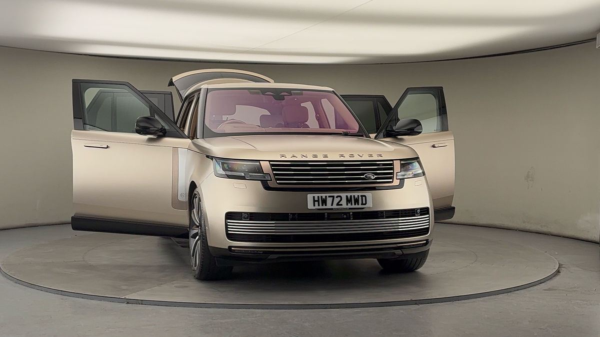 More views of Land Rover Range Rover