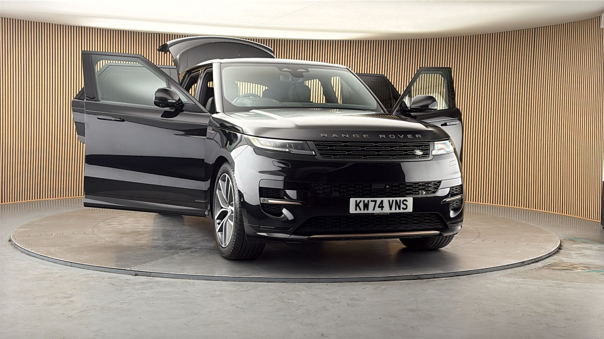 More views of Land Rover Range Rover Sport
