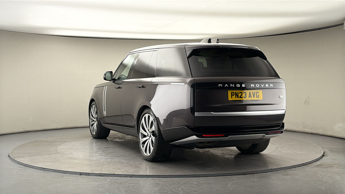 More views of Land Rover Range Rover