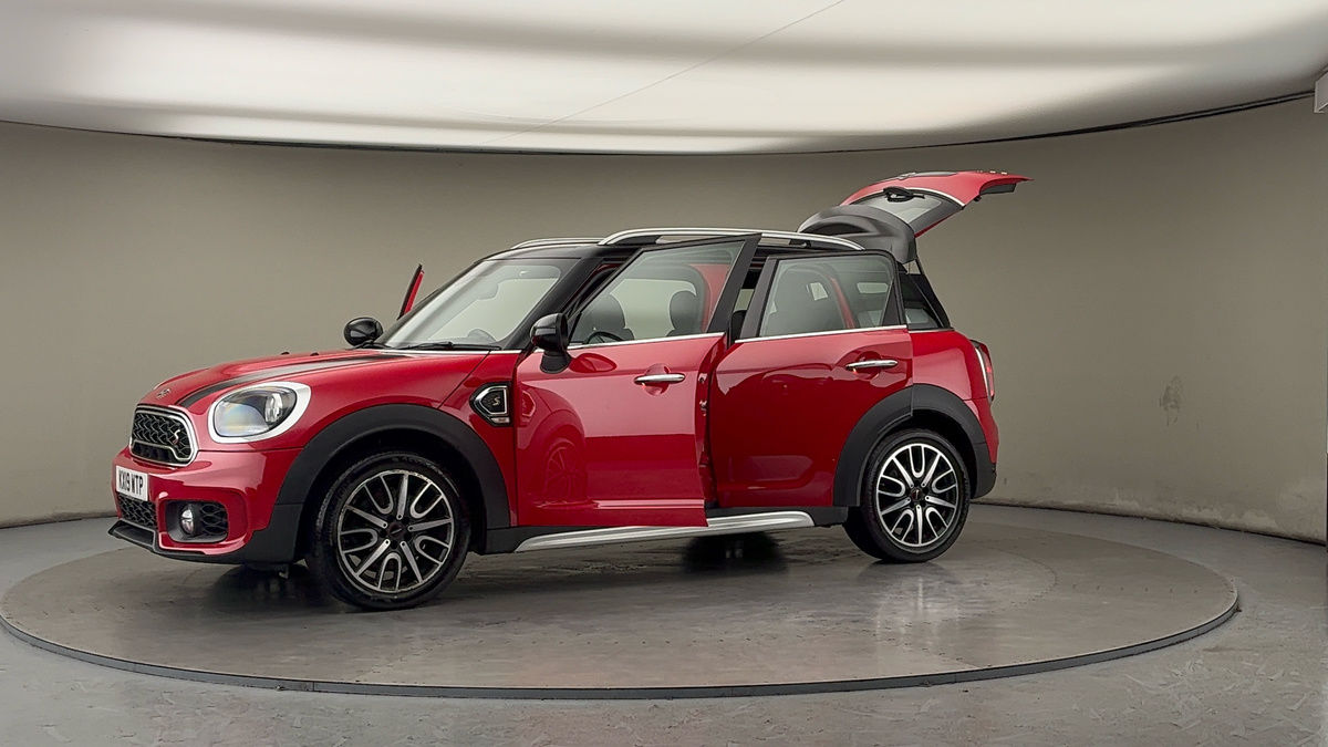 More views of MINI Countryman