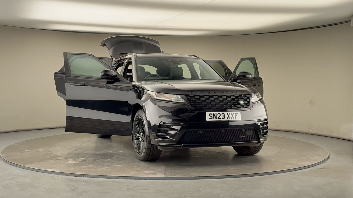 More views of Land Rover Range Rover Velar