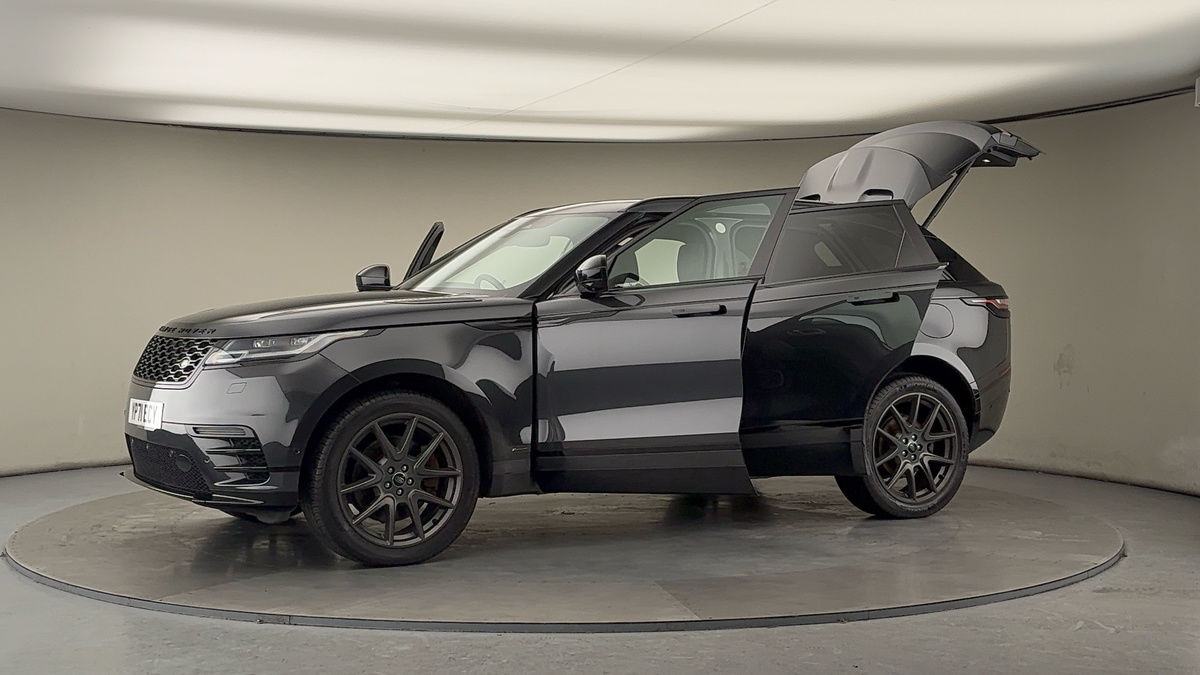 More views of Land Rover Range Rover Velar