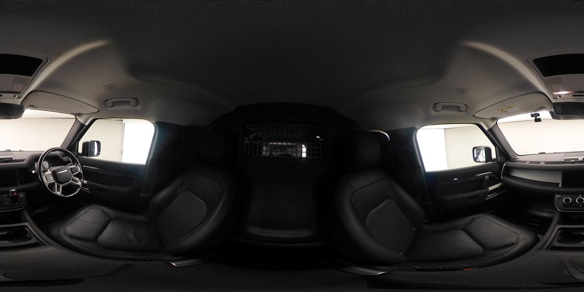 More views of Land Rover Defender 110