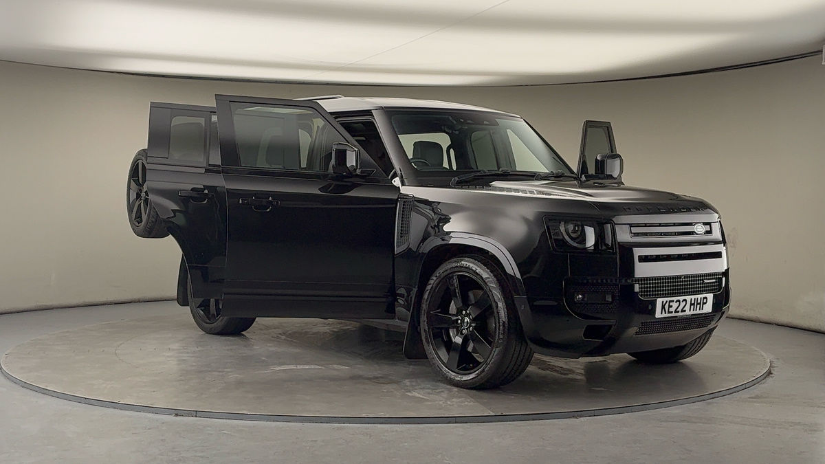 More views of Land Rover Defender 110