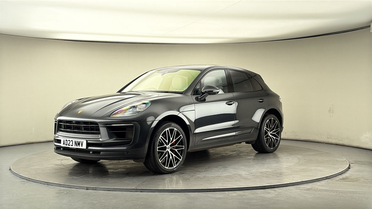 Porsche Macan Image 20