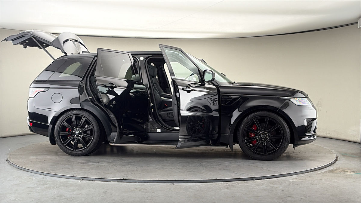 More views of Land Rover Range Rover Sport